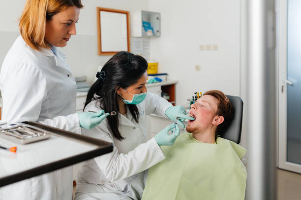 Best Emergency Dental Care for Broken or Chipped Teeth in Flippin, AR